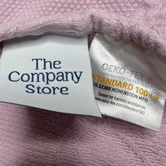 The Company Store Pair of Putnam Matelassé Cotton Euro Pillow Shams in Wisteria - Picture 11 of 13